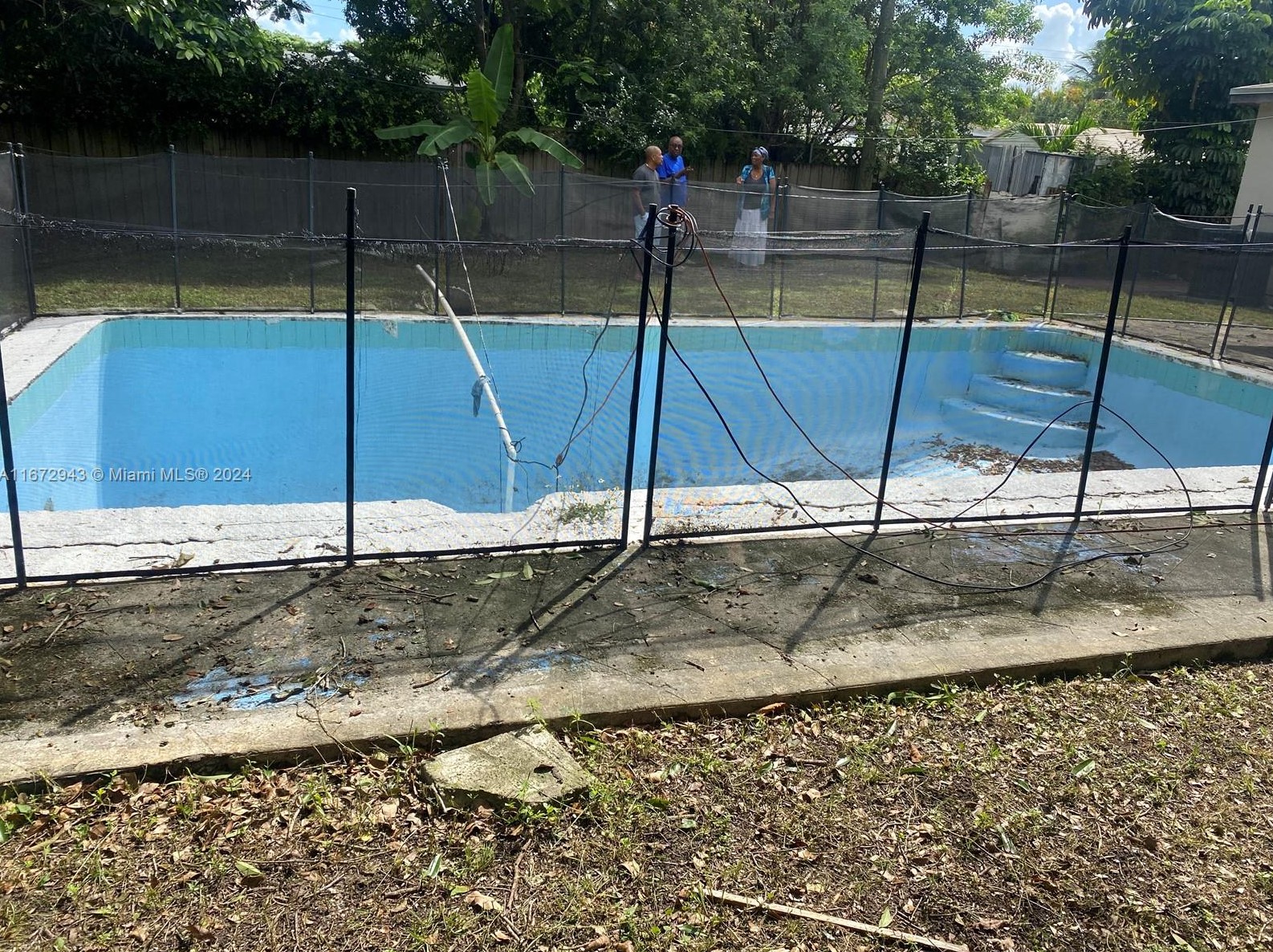 215 117 St, Miami FL 33176-4349 exterior