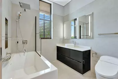 9860 NE 5th Avenue Rd, Miami Shores, FL 33138 - Photo 51