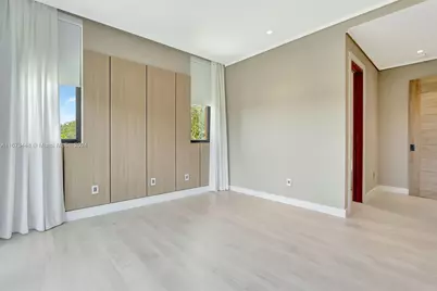 9860 NE 5th Avenue Rd, Miami Shores, FL 33138 - Photo 49