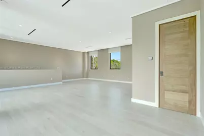 9860 NE 5th Avenue Rd, Miami Shores, FL 33138 - Photo 55
