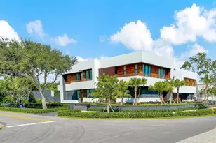 9860 NE 5th Avenue Rd, Miami Shores, FL 33138 - Photo 1