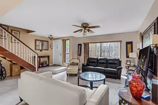 1333 NW 122nd Terrace, Pembroke Pines, FL 33026 - Photo 19