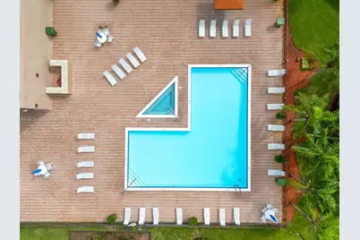 1333 NW 122nd Ter #1333, Pembroke Pines, FL 33026 - Photo 11