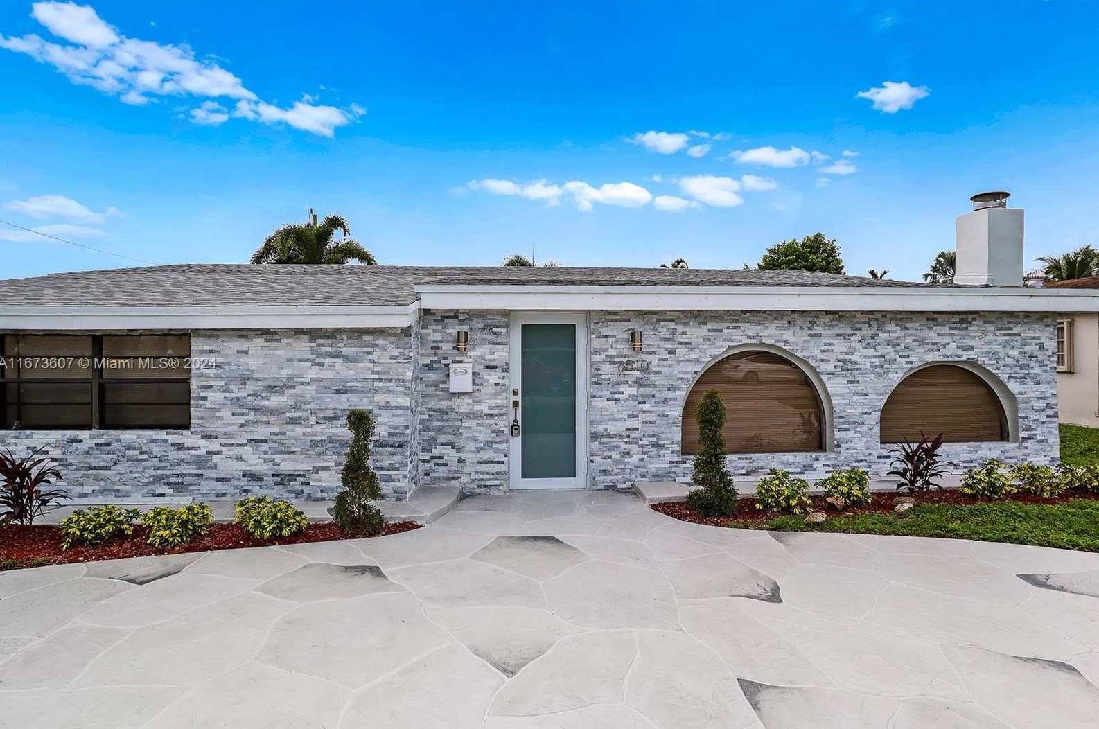6510 Scott St, Hollywood FL  33024-4033 exterior