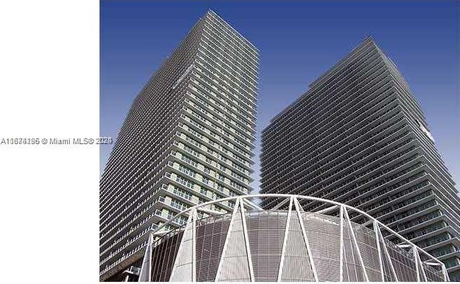 1111 1st Ave, Miami FL 33130-5400 exterior