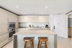 4111 S Ocean Dr, Hollywood, FL 33019 - Photo 5