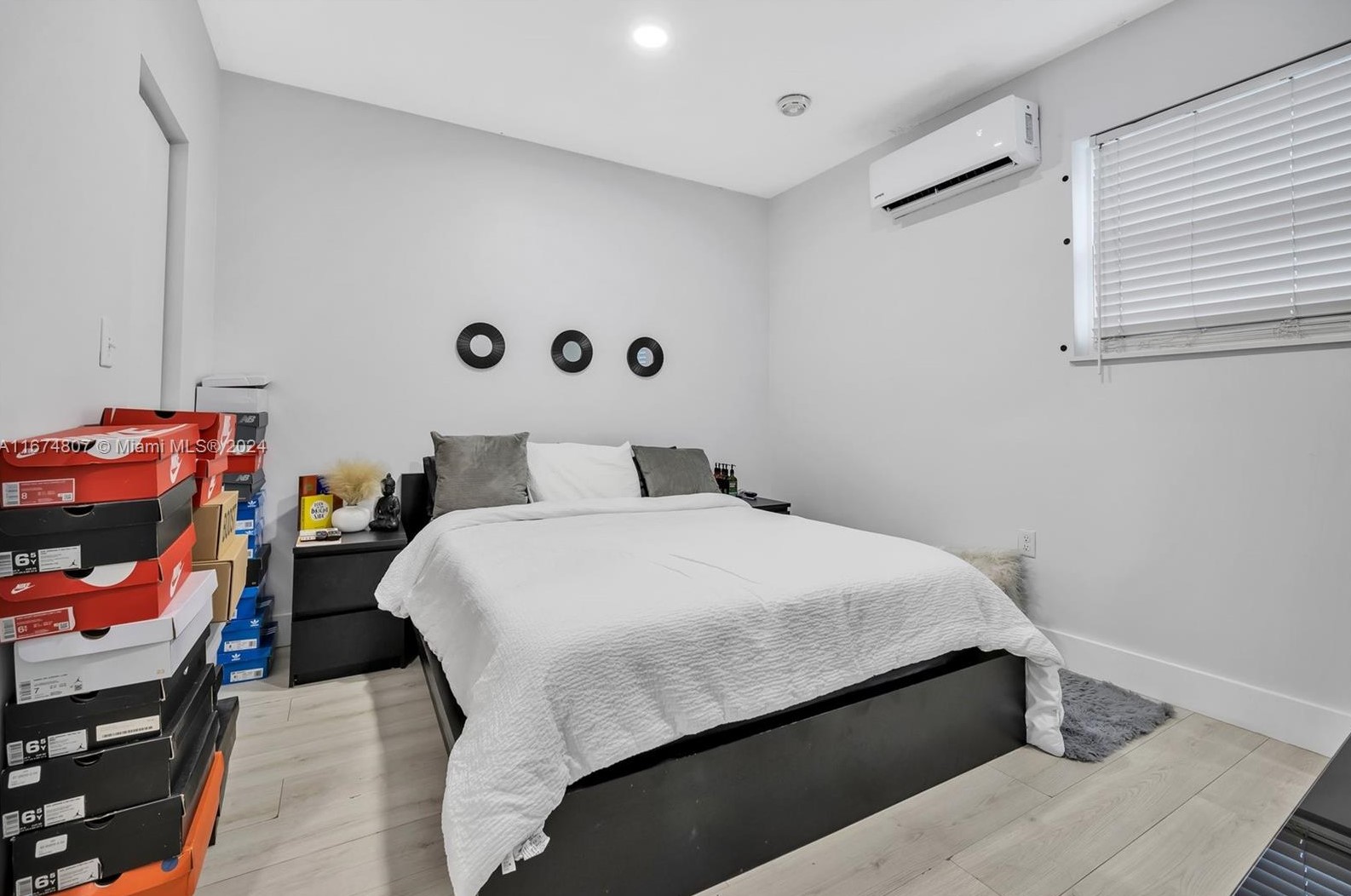 800 91 Ave, Hollywood FL  33024-6436 exterior