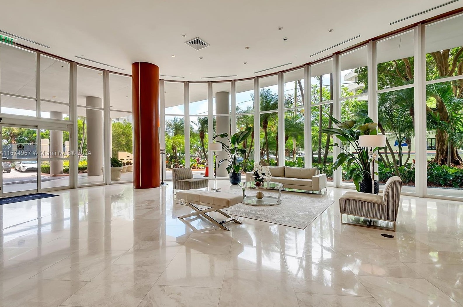 2475 Brickell Ave, Miami FL 33129-2478 exterior