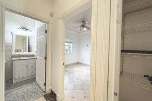 232 SW 7th Ave, Hallandale Beach, FL 33009 - Photo 41