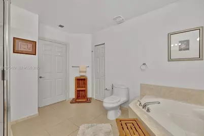 3001 NE 185th St #114, Aventura, FL 33180 - Photo 37