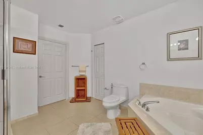 3001 NE 185th St #114, Aventura, FL 33180 - Photo 37
