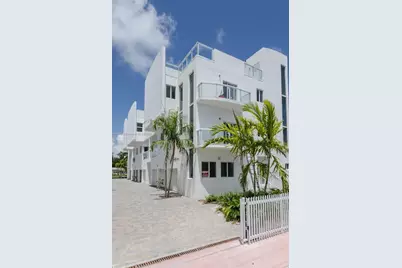 1975 Calais Dr, Miami Beach, FL 33141 - Photo 3