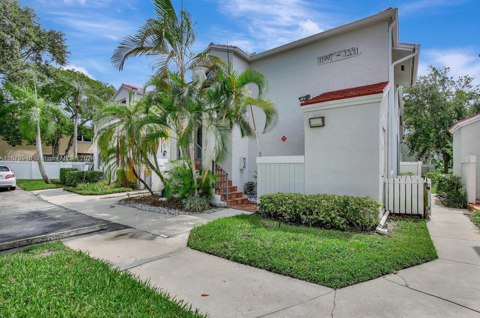 12003 11th St, Hollywood FL  33026-4376 exterior