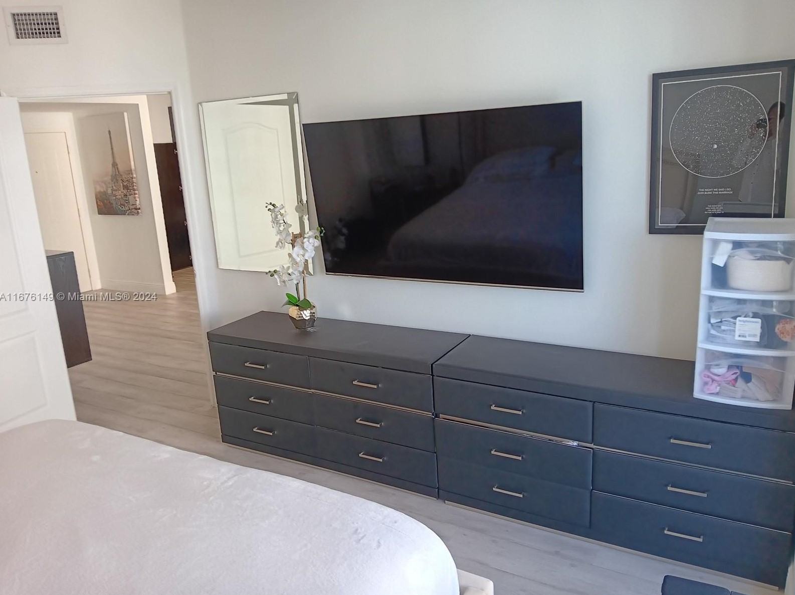 5085 7th St, Miami FL  33126-3410 exterior