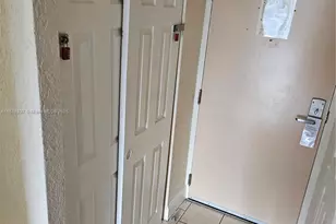 19201 Collins Ave, Sunny Isles Beach, FL 33160 - Photo 31