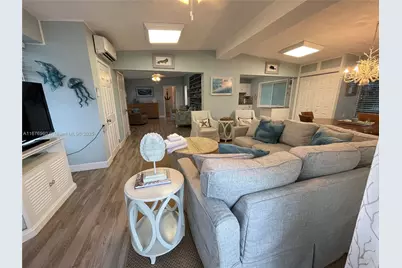 39 Lake Shore Dr, Key Largo, FL 33037 - Photo 9