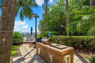 1627 Brickell Ave, Miami, FL 33129 - Photo 31