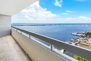 1627 Brickell Ave, Miami, FL 33129 - Photo 23