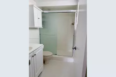 251 Galen Dr #204E, Key Biscayne, FL 33149 - Photo 9