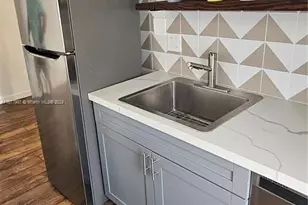 835 Meridian Ave, Miami Beach, FL 33139 - Photo 31