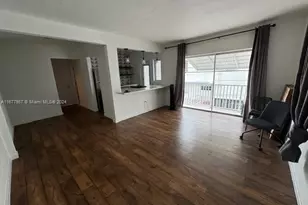 835 Meridian Ave, Miami Beach, FL 33139 - Photo 15