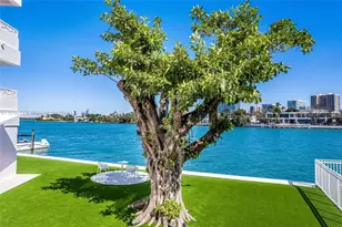 9881 E Bay Harbor Dr, Bay Harbor Islands, FL 33154 - Photo 19