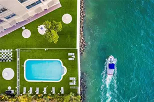 9881 E Bay Harbor Dr, Bay Harbor Islands, FL 33154 - Photo 21