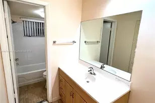 6570 Royal Palm Blvd, Margate, FL 33063 - Photo 9