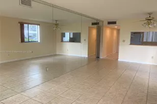 10324 E Clairmont Cir, Tamarac, FL 33321 - Photo 3