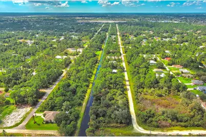 862 Ashland St E, Lehigh Acres, FL 33974 - Photo 13