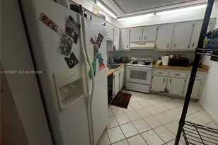 1820 SW 81st Ave, North Lauderdale, FL 33068 - Photo 19