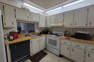 1820 SW 81st Ave, North Lauderdale, FL 33068 - Photo 27