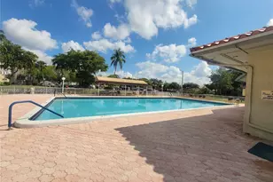 1820 SW 81st Ave, North Lauderdale, FL 33068 - Photo 45
