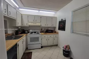 1820 SW 81st Ave, North Lauderdale, FL 33068 - Photo 25