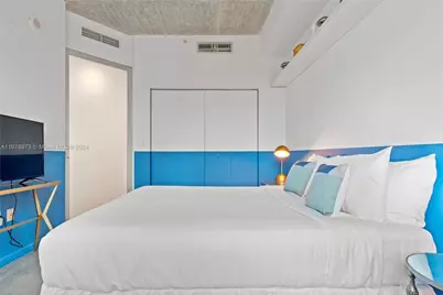 234 NE 3rd St #401, Miami, FL 33132 - Photo 21