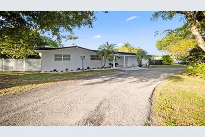 13550 SW 99th Pl, Miami, FL 33176 - Photo 5