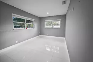 13550 SW 99th Pl, Miami, FL 33176 - Photo 23