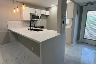 5102 NW 36th St, Lauderdale Lakes, FL 33319 - Photo 5