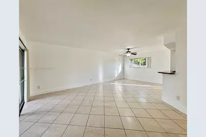 3405 NW 44th St #104, Oakland Park, FL 33309 - Photo 5
