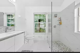 2002 Lake Breeze Ct, Wellington, FL 33414 - Photo 19