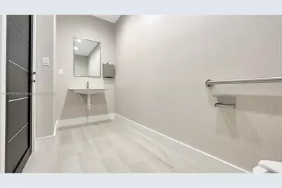 6700 NE 2nd Ct #4, Miami, FL 33138 - Photo 17