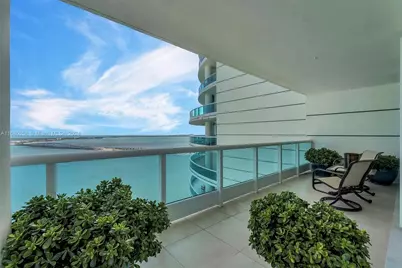 2127 Brickell Ave #3304, Miami, FL 33129 - Photo 1