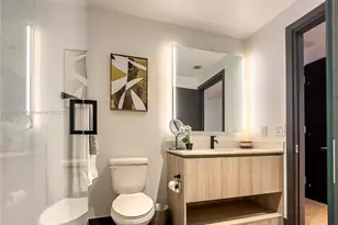 398 NE 5th St, Miami, FL 33132 - Photo 3