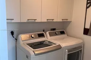 17121 Collins Ave, Sunny Isles Beach, FL 33160 - Photo 9