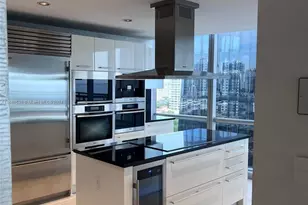 17121 Collins Ave, Sunny Isles Beach, FL 33160 - Photo 5