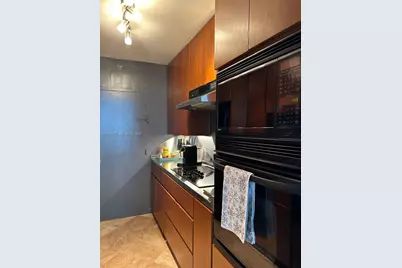 100 Lincoln Rd #608, Miami Beach, FL 33139 - Photo 23