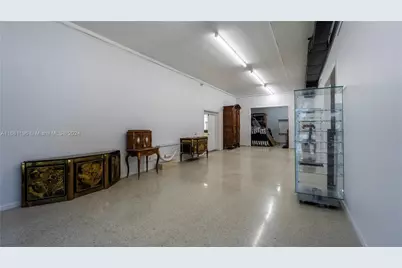 17 S Federal Hwy, Dania Beach, FL 33004 - Photo 9