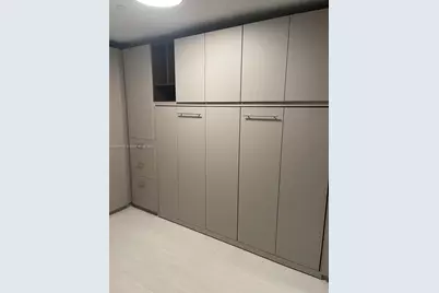 1000 Brickell Plaza #3307, Miami, FL 33131 - Photo 13