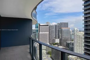 1000 Brickell Plaza, Miami, FL 33131 - Photo 3