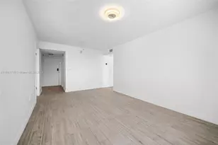 1010 NW 11th St, Miami, FL 33136 - Photo 13